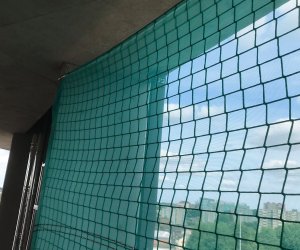 VERTICAL SAFETY NETTING